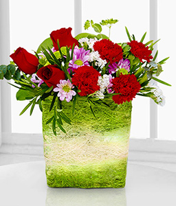 Chloe <Br><span>Anniversary Flowers</span>