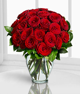 Perfect Surprise <span>24 Red Roses In A Vase </span>