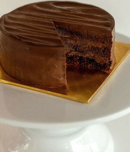 Round Mud Fudge Cake - 17.6oz/500g