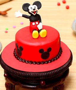 Mickey Fondant Cake - 35.2oz/1kg