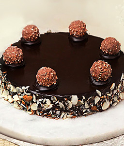 Ferrero Rocher Fantasy Cake - 17.6oz/0.5kg