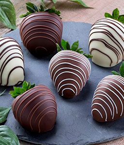 6 Chocolate Covered Strawberries