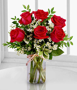 Sweetheart Roses in Mason Jar