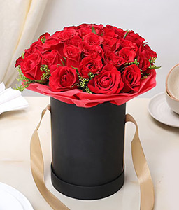 Red Roses in a Box