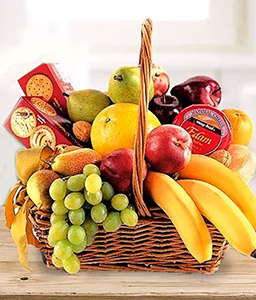 Cheese, Crackers & Fruit Basket