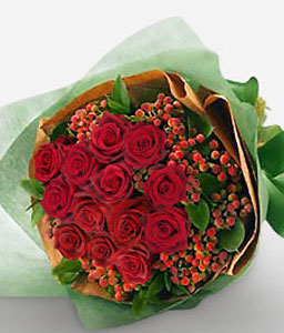 Grandiose Red Roses