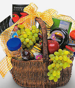 Gourmet Picnic Basket