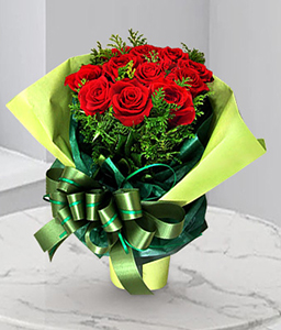 Love Island <Br><span>11 Red Roses</span>