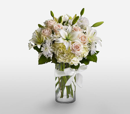 Countdown-White,Hydrangea,Lily,Rose,Arrangement