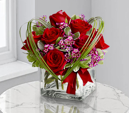 Blazing-Red,Rose,Arrangement