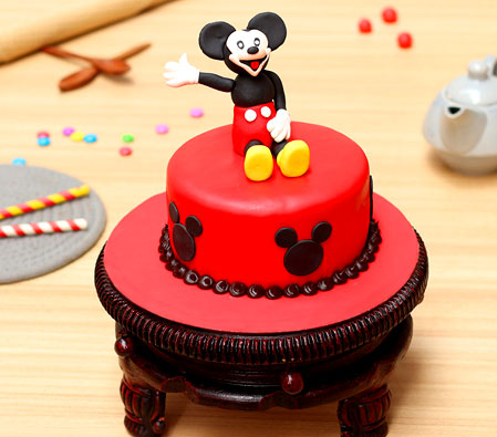 Mickey Fondant Cake - 35.2oz/1kg