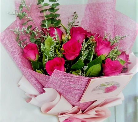 Dozen Pink Roses Hand Tied