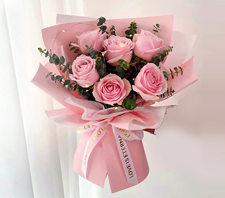 Pink Roses Bouquet