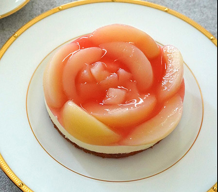 White Peach Rare Cheese Cake