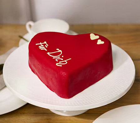 Confectioners Heart Cake For You