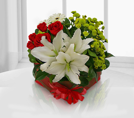 Magnificent-Green,Mixed,Red,White,Chrysanthemum,Lily,Mixed Flower,Rose,Arrangement