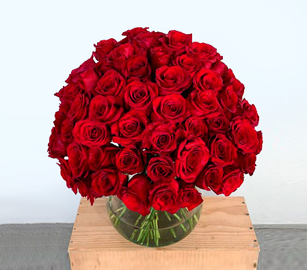 Scarlet Finesse-Red,Rose,Bouquet